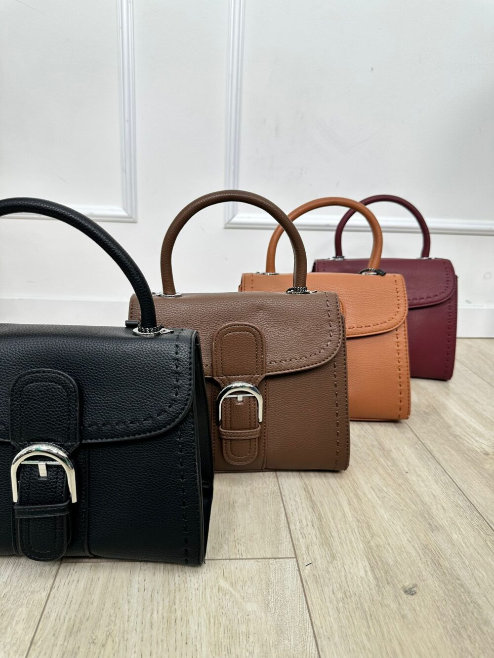 Borsa Maika