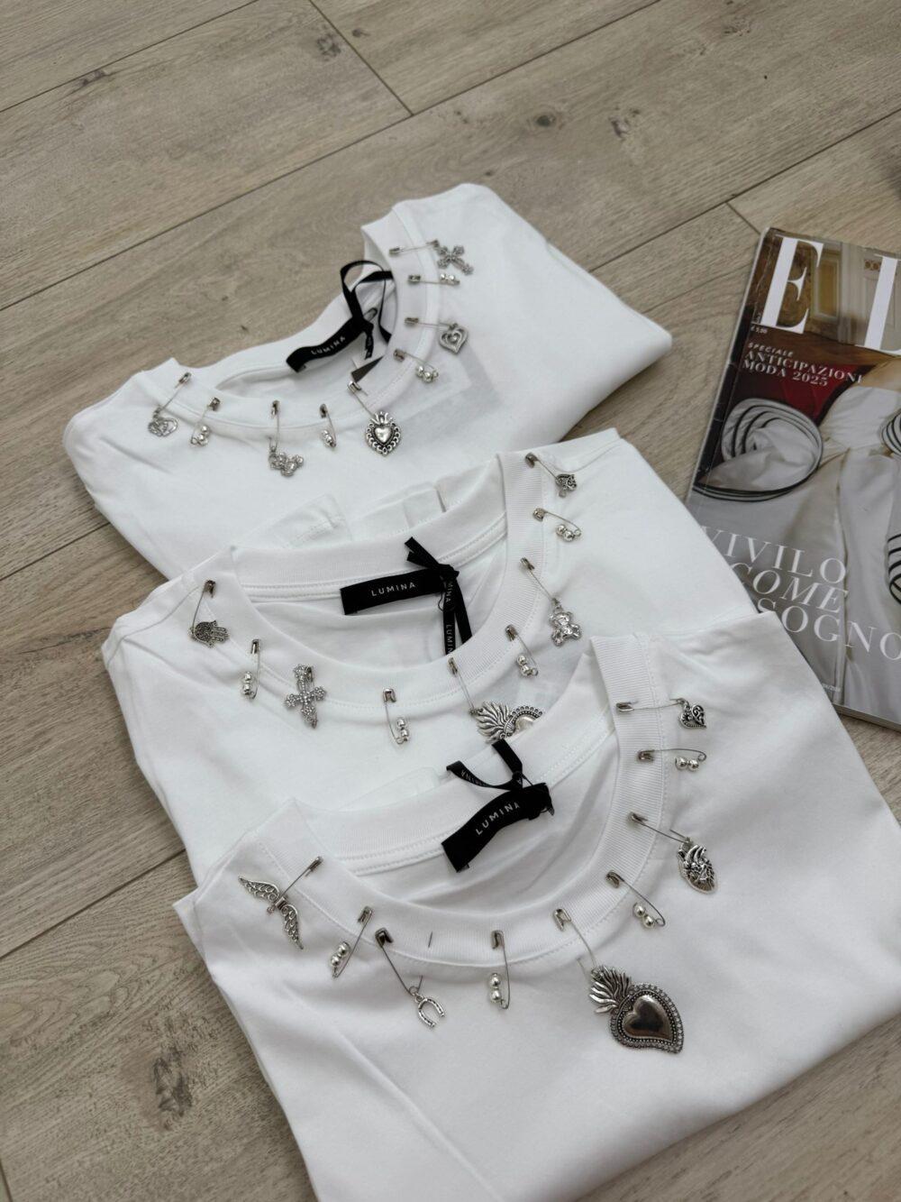 T-shirt Momà - immagine 16