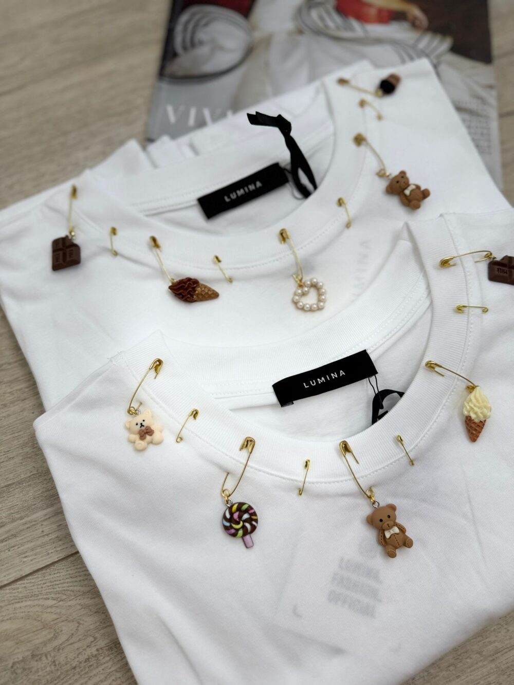 T-shirt Momà - immagine 17