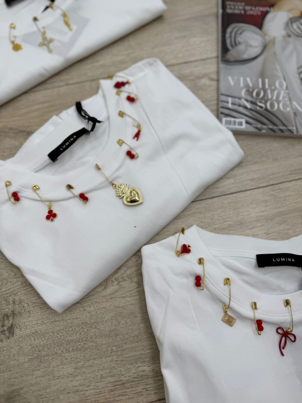 T-shirt Momà - immagine 29